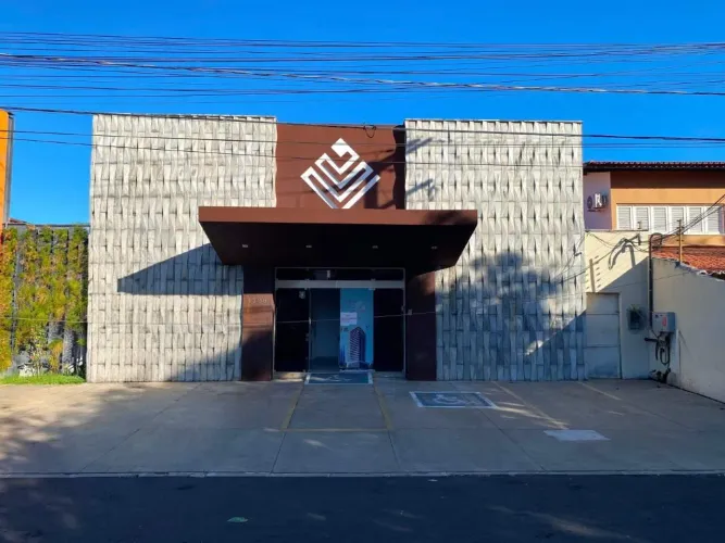 Aluga-se Excelente Ponto Comercial  Bairro Jóquei
