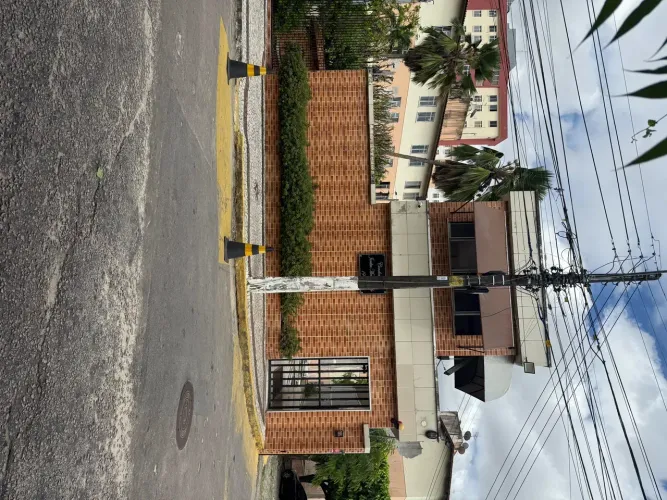 Apartamento para venda possui 65 metros quadrados em São Gerardo - Fortaleza - Ceará