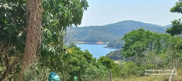 Chácara com 3 dormitórios à venda, 2500 m² por R$ 440.000 - Estancia Nova Campos do Jordão