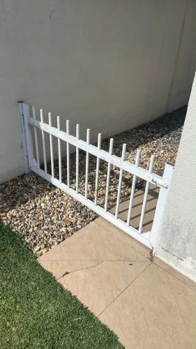 Portão de alumínio