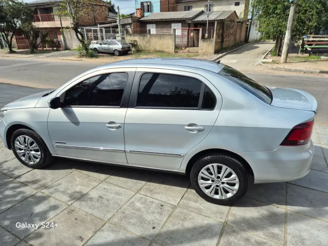 Volkswagen Voyage Comf/highli. 1.6 MI T.flex 8V 4P 2009