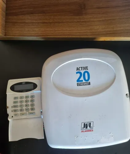 Central de alarme monitoramento com teclado