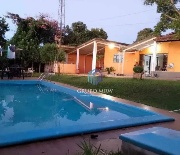 Chácara com 3 dormitórios à venda por R$ 650.000,00 - Jardim Emicol - Itu/SP