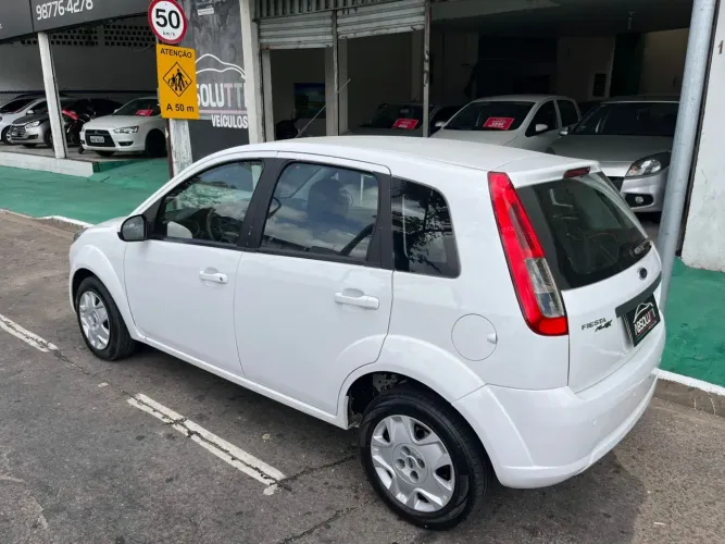 Ford Fiesta 1.0 8V Flex/class 1.0 8V Flex 5P 2013