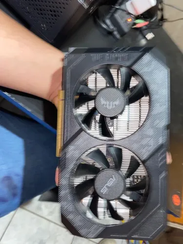 Placa de vídeo gtx 1650 asus tuf