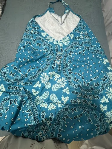 Vestido azul/ saída de praia