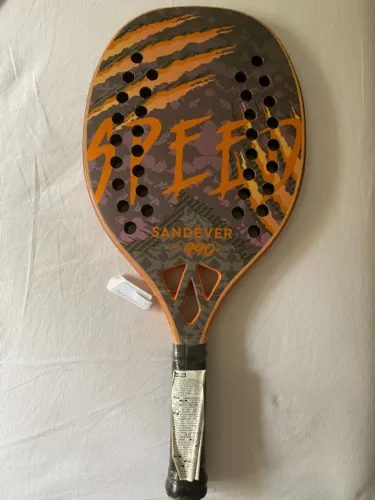 Raquete Beach Tennis Fibra de Carbono com etiqueta