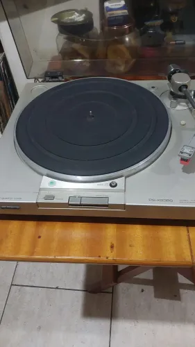 Obs recivie Philips liga mais não sai som o toca disco  funciona só está um pouco acelerad