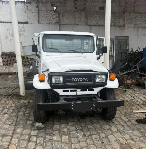 Toyota Band.Picape Chassi Longo Diesel 1995