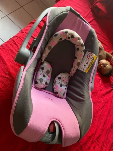 Bebê conforto