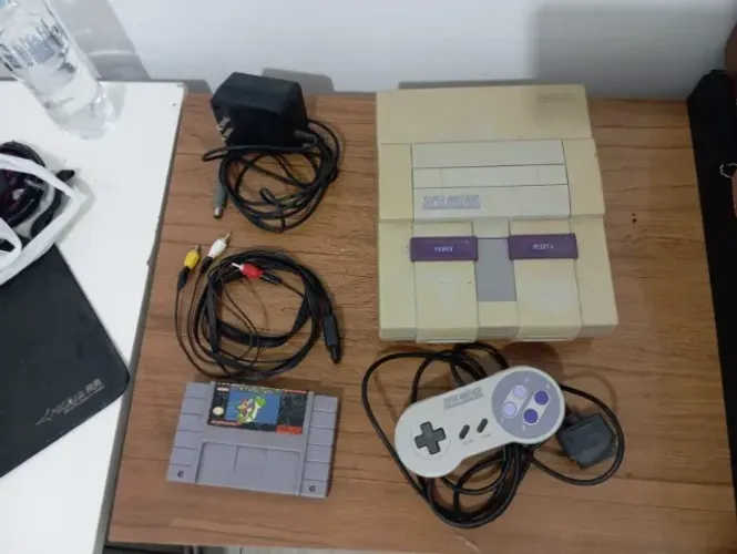 Super Nintendo + Super Mario World