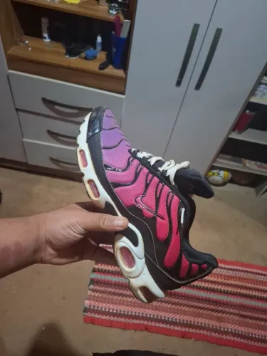 Tênis air Max 1tn triplo black 1 rosa e roxo dusk 1photo Blue black