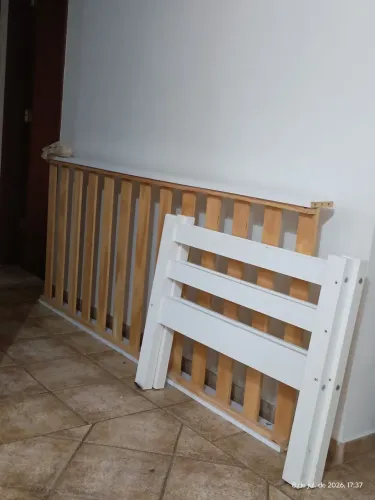 Cama de solteiro "usada" em ótimo estado