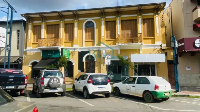 Comercial Casa em Poços de Caldas