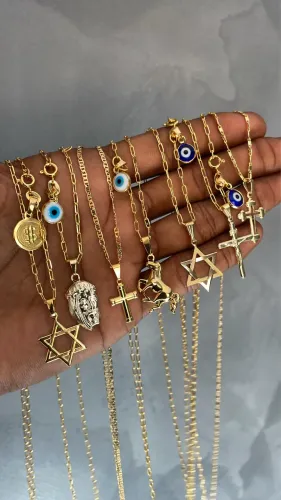 Corrente banhadas a ouro