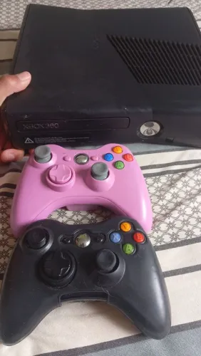 Xbox 360 rgh com mais de 20 jogos no HD 