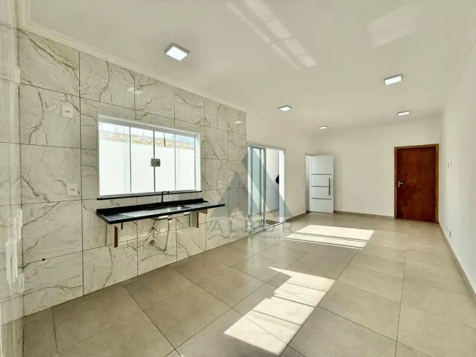 Casa com 3 dormitórios à venda, 150 m² por R$ 350.000,00 - Vila Nastri II - Itapetininga/S