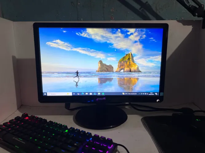 Monitor Philips 19 Polegadas Perfeito