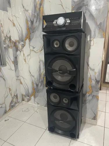Sony Shaker 7 