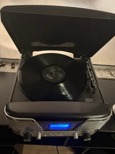 Toca disco, cd e rádio Harmony 