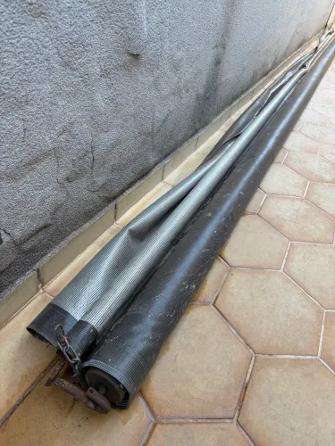 Toldo semi novo