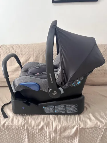 Bebê conforto maxi- cosi city 2 com base , select grey
