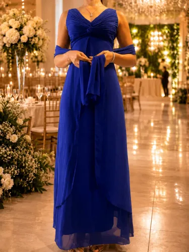 Vestido longo azul royal para festa
