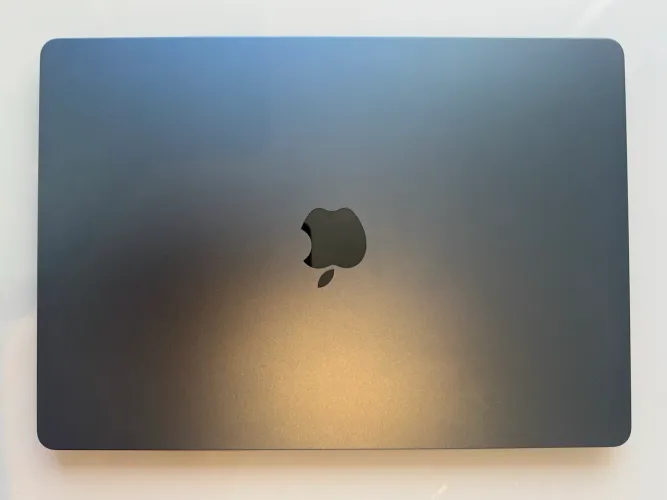 MacBook Air 15 M4 16 Gb - Detalhe Display