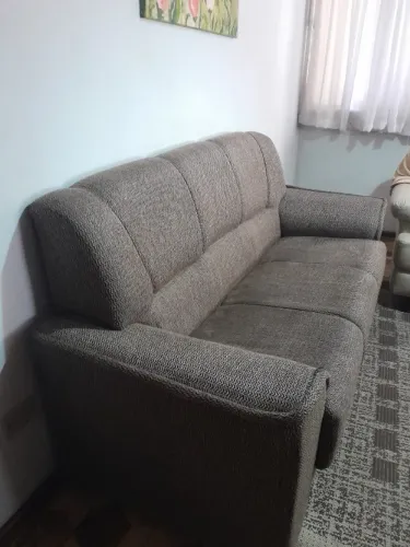 Sofá 3 lugares conservado