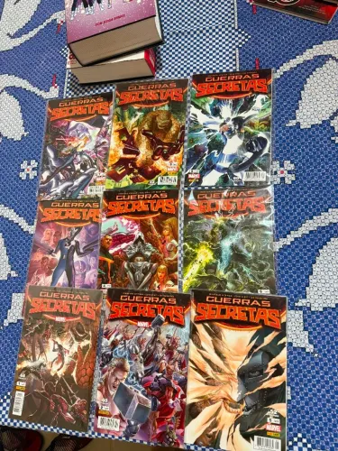 HQ - Guerras Secretas Completo - capas de Alex Ross