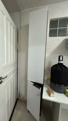 Vendo armário multiuso !!