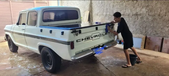 Chevrolet A-10 2.5/4.1 (ÁLCOOL) 1983