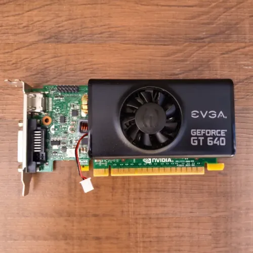 Placa de Vídeo GT 640 GDDR5 EVGA SuperClocked + Cooler Extra