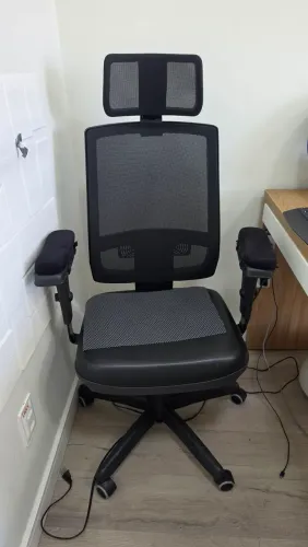 Cadeira econômica para escritório