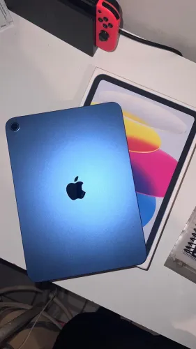 iPad 11 128 gnt com 1 mês de uso garantia 11 meses