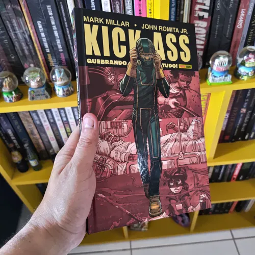 HQ Kick-Ass Capa dura