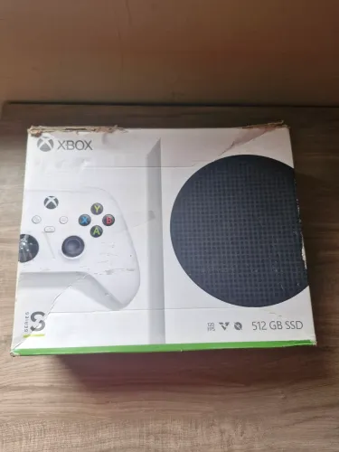Caixa xbox series s vazia