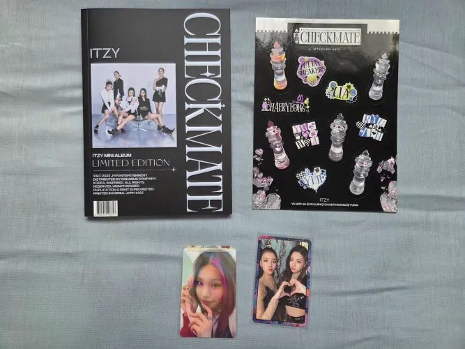 Album itzy checkmate