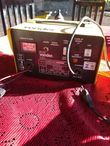Carregador de Bateria Vonder CBV 950 12V - Pouco Uso / Perfeito Estado