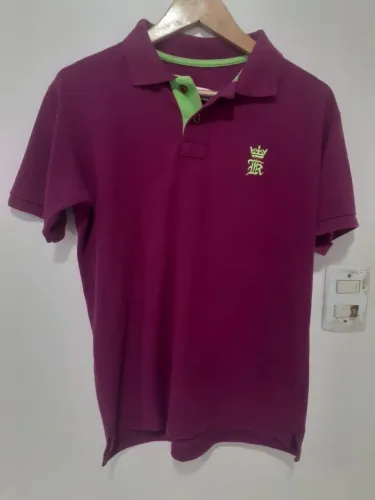 Polo roxa da Sérgio K - Tamanho P