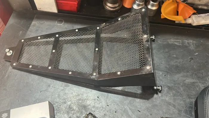 Protetor de radiador para Road glide special.