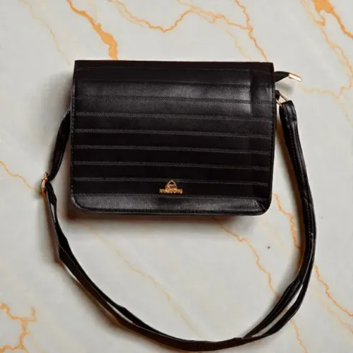 Bolsa, Tiracolo, em Couro, Feminina, Juvenil/Adulta, Pequena.