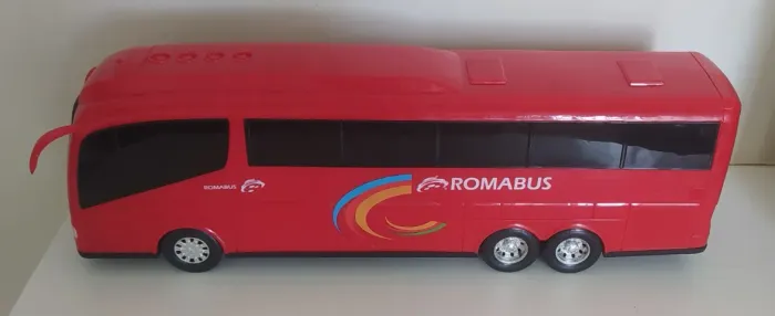 Lindo Ônibus Grande por Apenas R$ 55,00