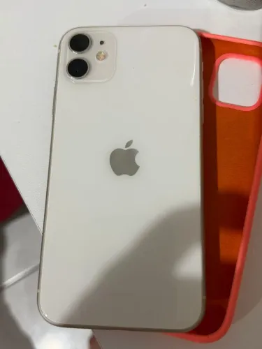iPhone 11 64GB