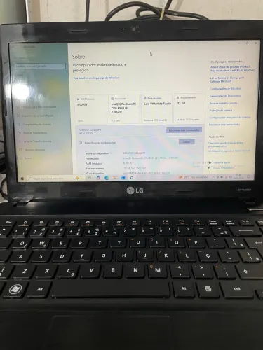 Vendo Notebook LG S425 em ótimo estado de funcionamento.