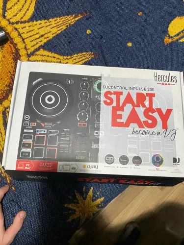 Dj controler impulse 200 hercules