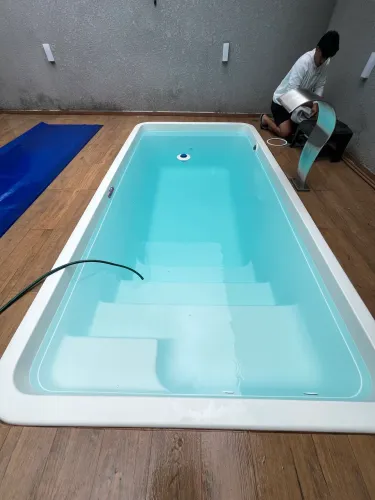 LIMPEZA DE PISCINA