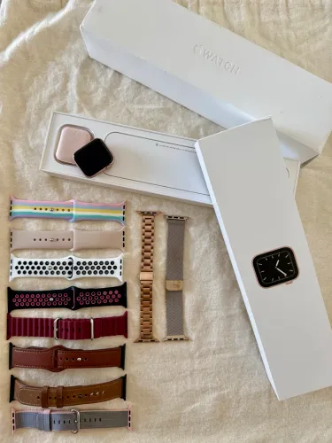 Apple Watch Séries 5 40mm Gold