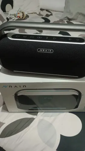 Vendo uma caixa de som 
