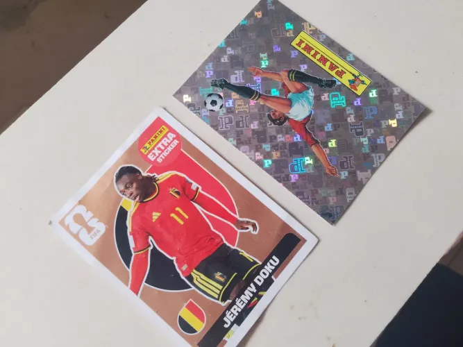 Jérémy Doku Extra Sticker e 00 Panini 